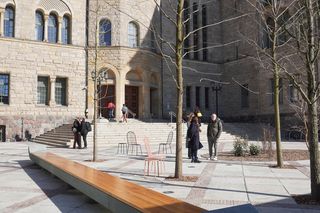 Tak prezentuje się nowy dziedziniec przed CK Zamek w Poznaniu