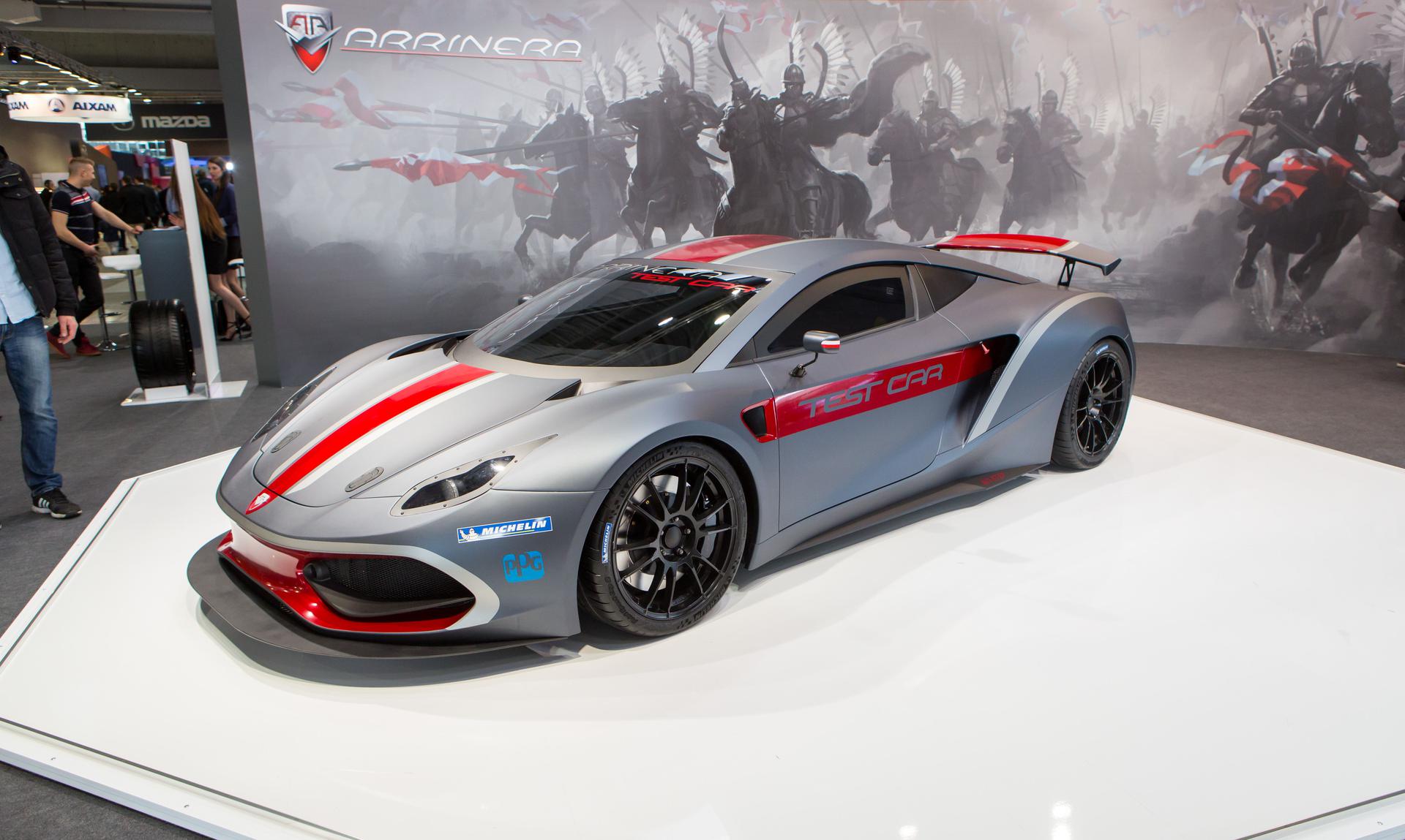 Arrinera машина спорткар