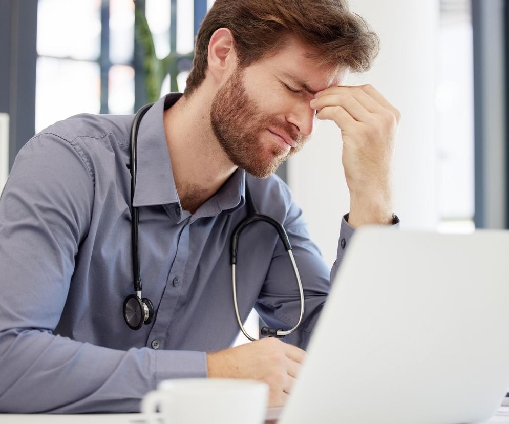 Polacy biorą za dużo leków i biorą je źle. Nikt nie ma nad tym kontroli