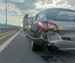 Poranny paraliż na DTŚ. Ogromne utrudnienia po zderzeniu dwóch pojazdów w kierunku Katowic