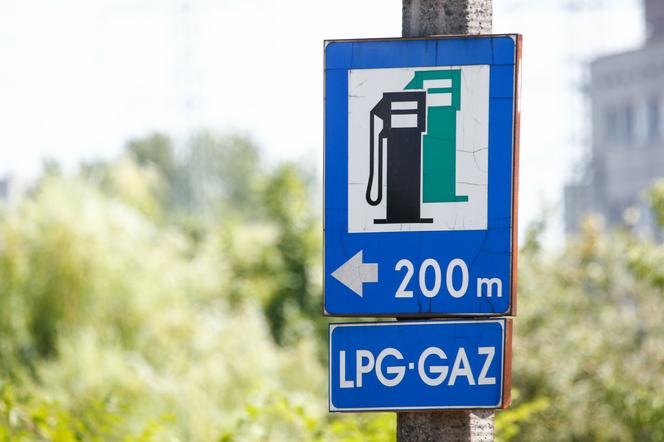 Panika po decyzji Putina. Kierowcy rzucili się tankować gaz, bo mylą LPG z LNG!