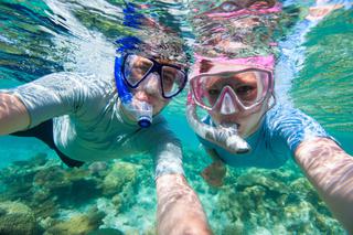 Nurkowanie z rurką to snorkeling: na czym to polega i od czego zacząć?