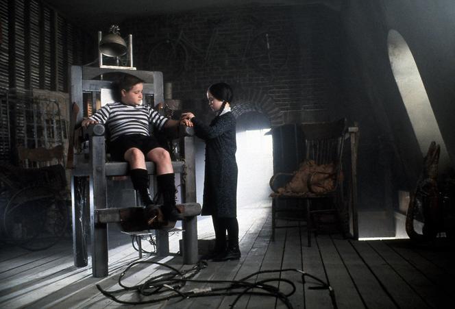 Rodzina Addamsów - kadry z kultowego filmu