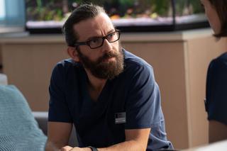 Na dobre i na złe odc. 732. Artur Bart (Piotr Głowacki), Julka Burska (Aleksandra Hamkało)	