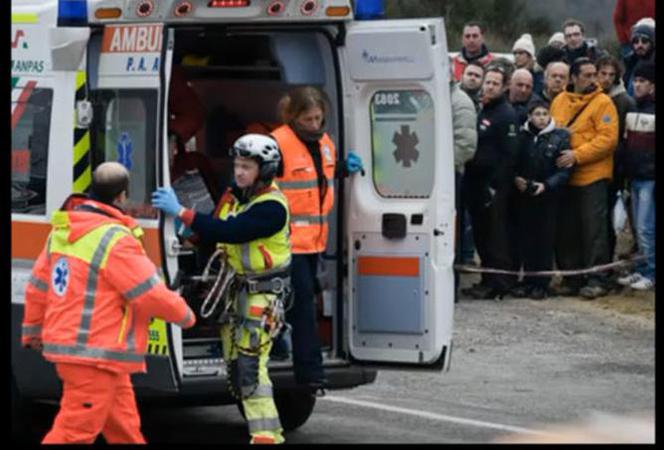 Wypadek Kubicy: Roberta trzeba było wycinać z auta – tak wyglądała akcja ratunkowa ZDJĘCIA, VIDEO – YouTube