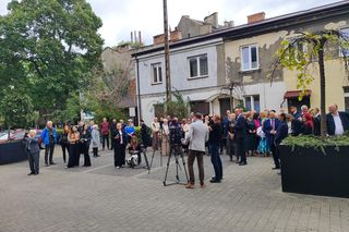 Rozpoczeły się obchody 20-lecia MSCW Elektrownia - Dziś odsłonięto tablicę upamiętniająca wieloletniego dyrektorka instytucji