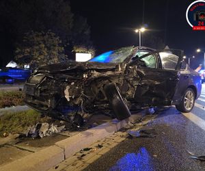 Wypadek na Wisłostradzie. Poszkodowane 6 osób, w tym dzieci