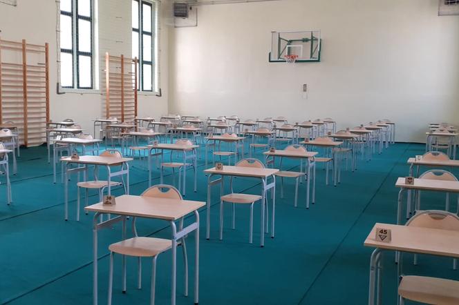 Matura 2021 w Opolu - egzamin dla uczniów i dla zdalnego nauczania