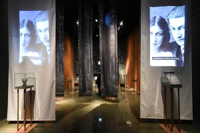 Wystawa główna w Muzeum II Wojny Światowej 