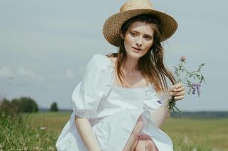 Biała sukienka na lato 