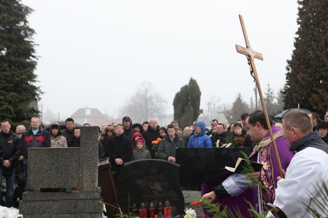 Pogrzeb Piotra G. (+24 l.), który zginął podczas ustawki kibiców Widzewa i ŁKSu