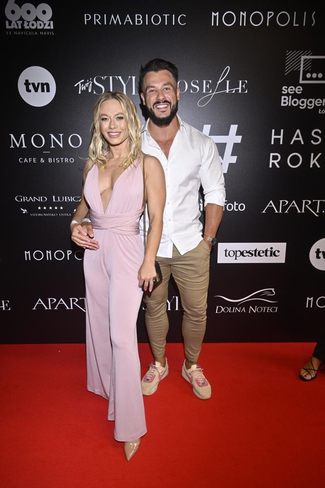 Kasia Dziurska miała stalkera? Wysłał jej filmik i bukiet do pracy!