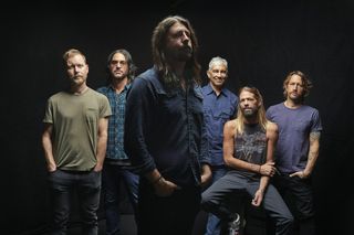 10 najlepszych numerów Foo Fighters nagranych z Taylorem Hawkinsem. To klasyki rocka