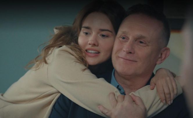 M jak miłość odc. 1881. Franka (Dominika Kachlik), Artur Rogowski (Robert Moskwa)