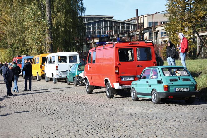 Zlot pojazdów zabytkowych na terenie dawnej Fabryki Samochodów Ciężarowych w Lublinie