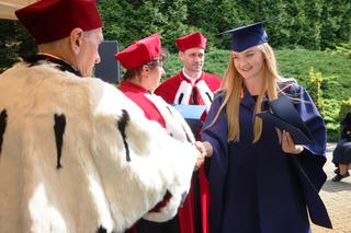 Tak kończyli studia absolwenci WSPiA  w Rzeszowie [ZDJĘCIA]