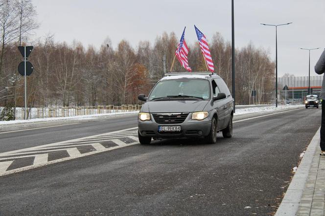 Przejechali nowym odcinkiem Trasy Górna