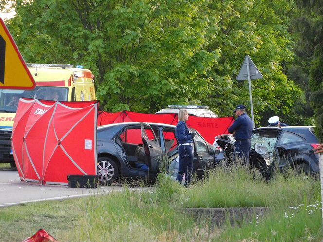 Wypadek na łuku drogi pod Warszawą. Zginął obywatel Ukrainy