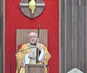 Warszawa żegna papieża Franciszka. Poruszające wpisy w Archikatedrze 