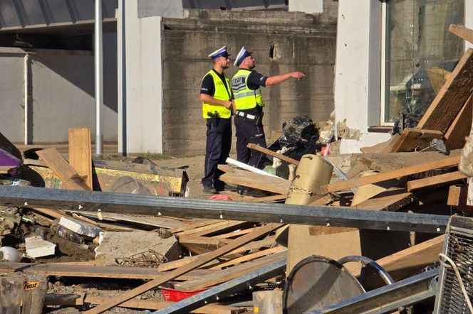 Policjanci z Grudziądza pomagali powodzianom z Kłodzka