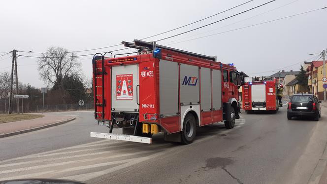 Zderzenie auta osobowego ze skuterem u zbiegu Targowej z Iłżecką