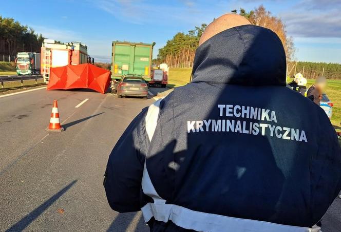 Tragiczny wypadek na A1 niedaleko Starogardu Gdańskiego. Zginął 44-letni mężczyzna