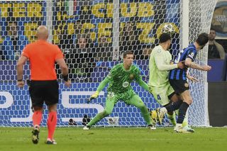 Inter - Barcelona: Barca już witała się z finałem LM. Aż nadeszła 93. minuta i ten gol!