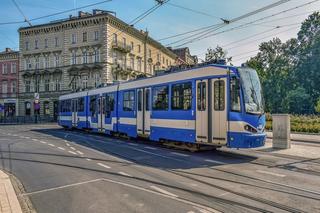 Kraków. Linie 1, 14, 22 tymczasowo wyłączone z ruchu. Wiemy, kiedy i na jakim odcinku