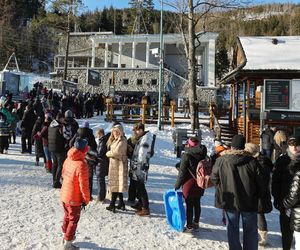 Zakopane pełne turystów w okresie świąteczno-noworocznym