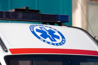 Dramatyczny wypadek w Ciborowicach. 34-latka zginęła pod kołami busa, który wiózł jej dzieci do szkoły