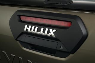 Nowa Toyota Hilux 2.8 Diesel 204 KM