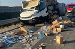 Wypadek ciężarówki z bydłem ujawnił przemyt papierosów