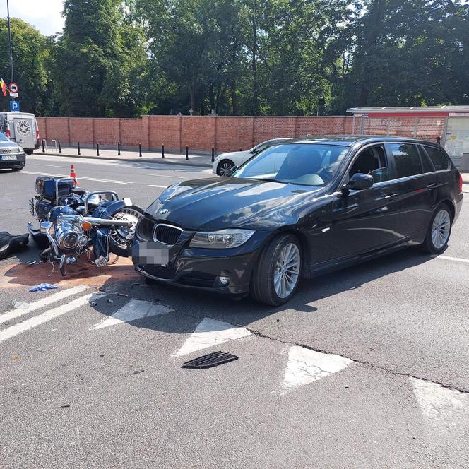 Na warszawskiej Woli doszło do makabrycznego wypadku. Luksusowy Harley-Davidson zderzył się z BMW