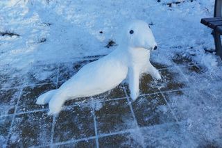 Lodowe rzeźby na Głębokim