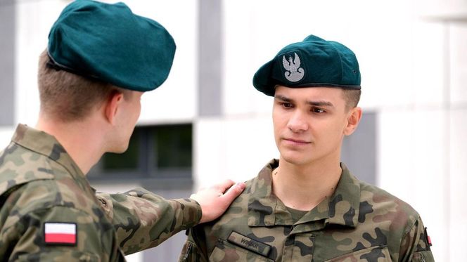 M jak miłość odc. 1887. Mateusz (Rafał Kowalski), Janek Winiar (Jakub Sirko)