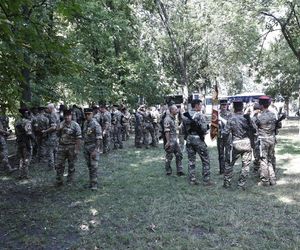 Tłumy na defiladzie wojskowej w Warszawie