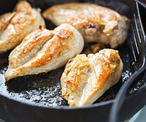 Zatyka tętnice i prowadzi do miażdżycy. Polacy stosują masowo, żeby schudnąć