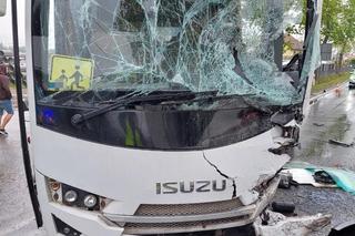 Wypadek śmiertelny pod Krakowem. Autokar zderzył się z dostawczakiem