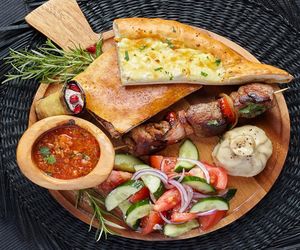 Odkryj smaki z różnych zakątków świata. Food trucki w Gorzowie!