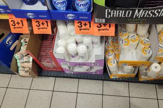 Wszystkich Świętych 2023. Ile kosztują znicze w Olsztynie? [ZDJĘCIA]