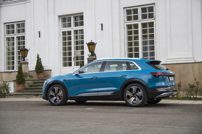 Audi e-tron 55 quattro advanced