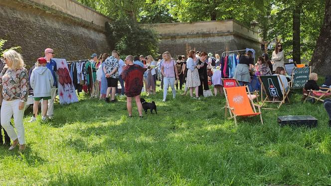 Rzeszowski bazar w Fosie przyciągnął tłumy