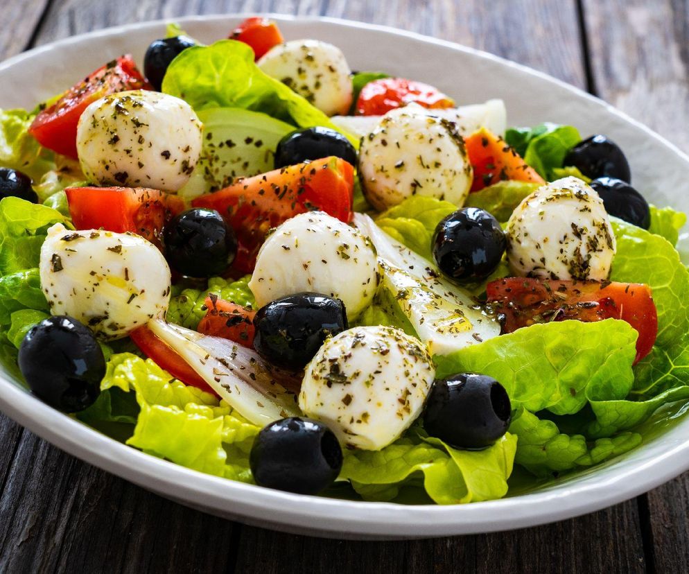 sałatka śródziemnomorska
