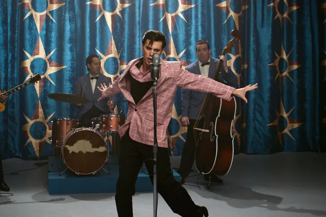 Elvis znowu zaśpiewa! Film z Austinem Butlerem doczeka się rozszerzonej wersji