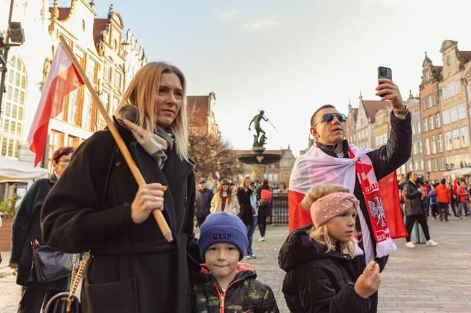 Kilka tysięcy uczestników przeszło ulicami miast. Trójmiejskie obchody Święta Niepodległości 