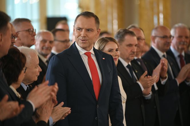 Wręczenie uchwały o wyborze prezydenta RP (11.06.2025)