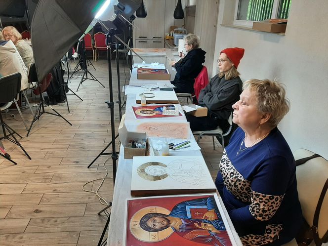 W warsztatach pisania ikon w Koszalinie wzięło udział 18 osób