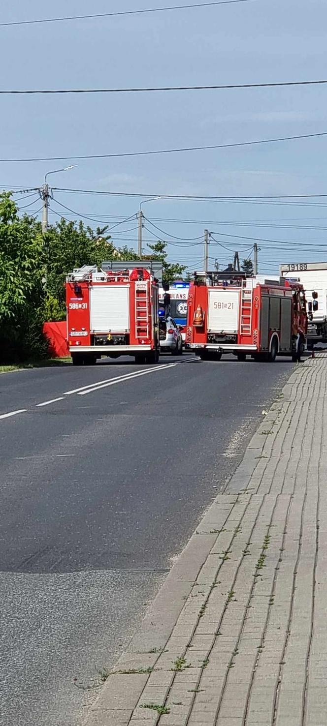 Zderzenie ciężarówki z osobówką w Świerklanach. Lądował śmigłowiec LPR