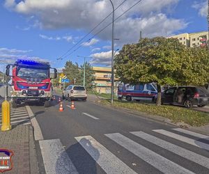 Tychy: 14-latka spowodowała wypadek drogowy jadąc na hulajnodze. Wpadła pod samochód