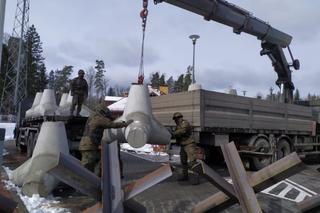 Zapory przeciwczołgowe na granicy z Białorusią. Szef MON: To element naszej strategii obrony i odstraszania